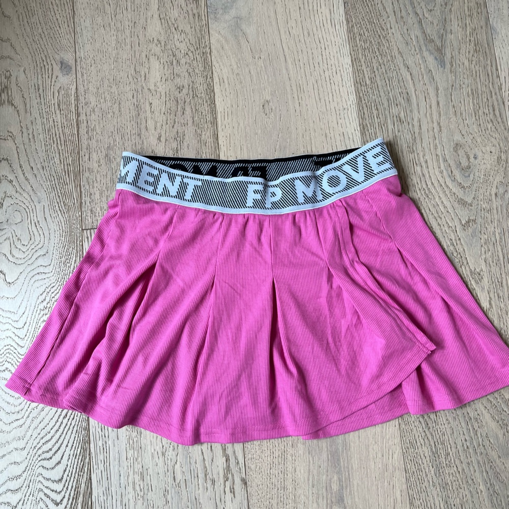 Free People Movement Duo Skort / Pink / Size Medium - Picture 3 of 9